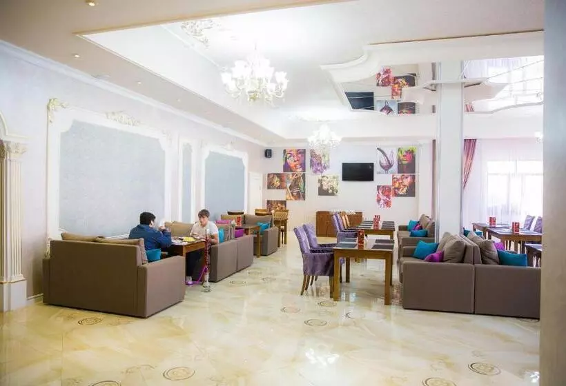 Boutique Hotel Tomiris