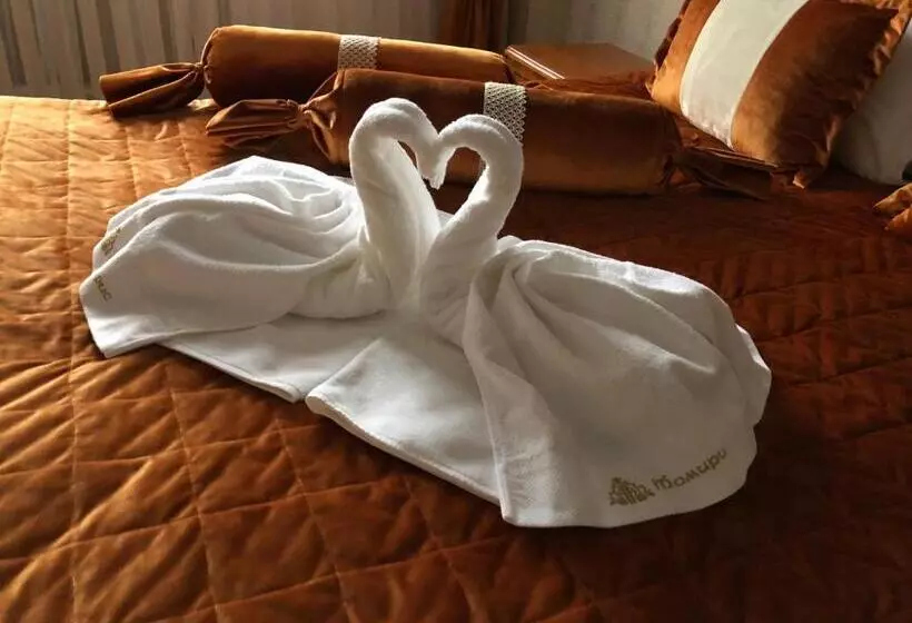 Boutique Hotel Tomiris