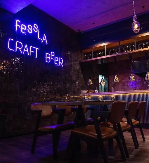 هتل Fessla