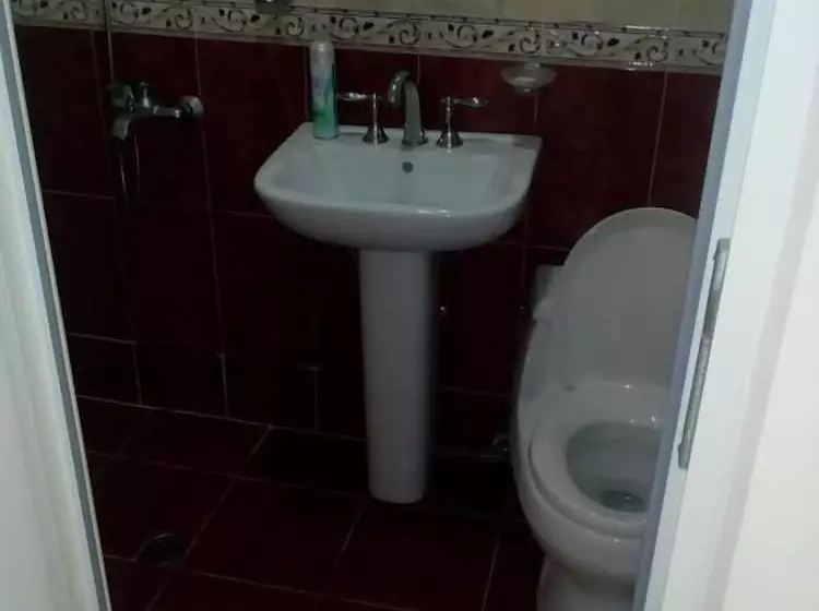 استراحتگاه Mini Hotel On Guramishvili 22