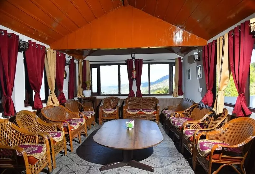 هتل Kumaon Roop Resort