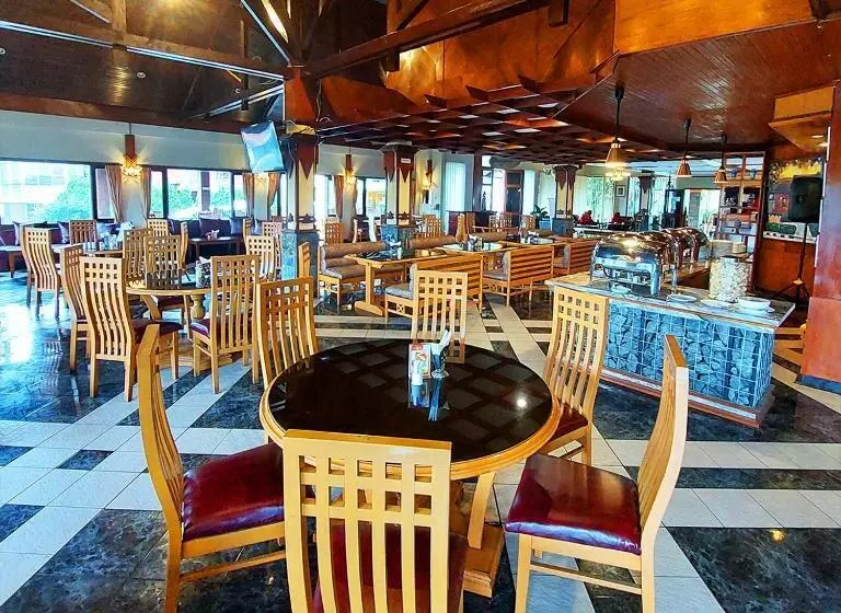 Hotel Sangga Buana Resort & Convention