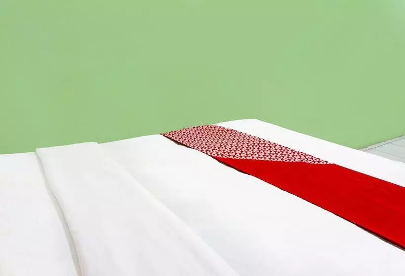 Hotelli Wijaya Kusuma Homestay By Oyo