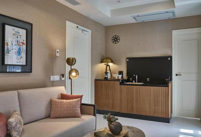 Vincci Molviedro Suites Apartments