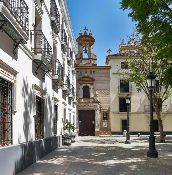 Vincci Molviedro Suites Apartments