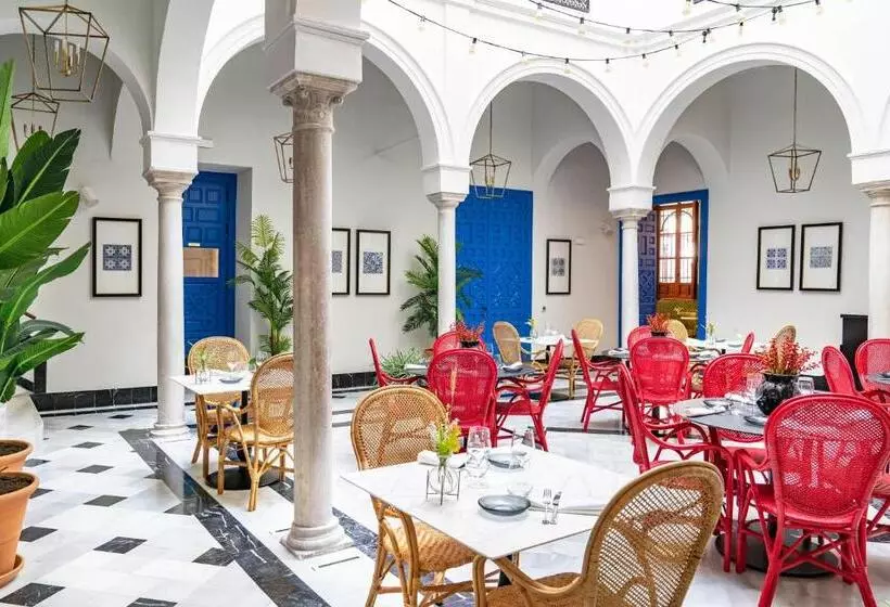 Vincci Molviedro Suites Apartments