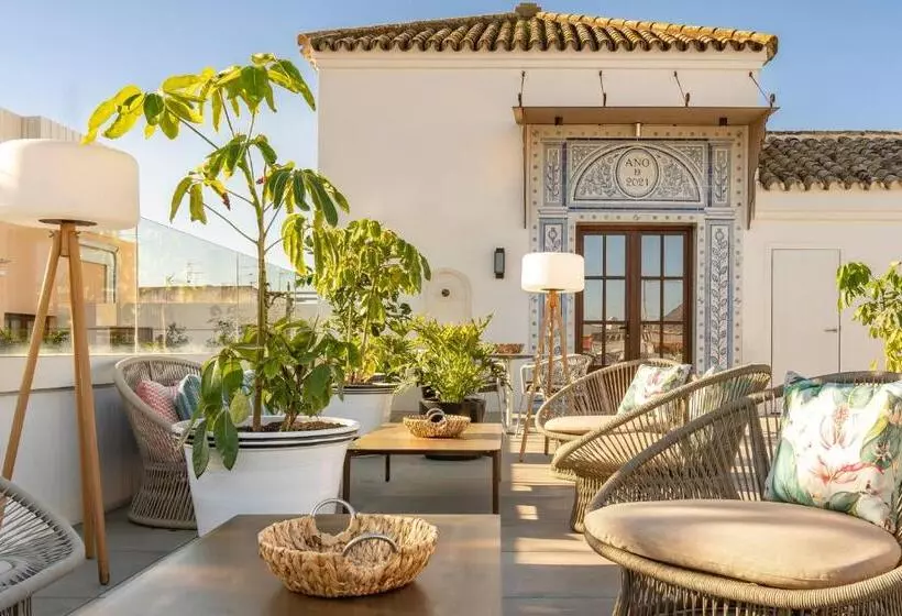 Vincci Molviedro Suites Apartments