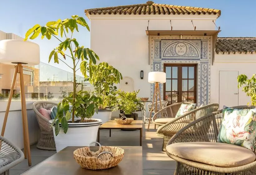Vincci Molviedro Suites Apartments