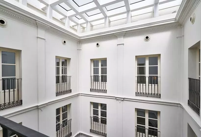 Vincci Molviedro Suites Apartments
