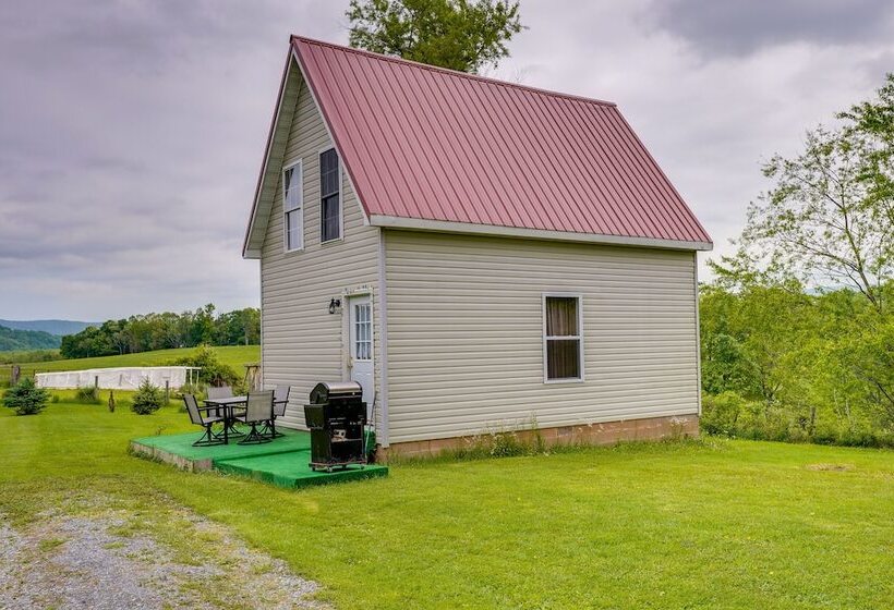 Charming Smoot Cabin On Working Farm!