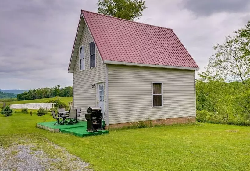 Charming Smoot Cabin On Working Farm!