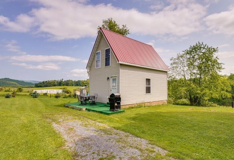Charming Smoot Cabin On Working Farm!