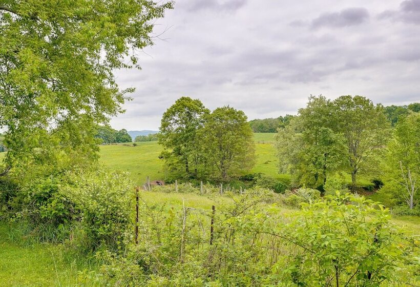 Charming Smoot Cabin On Working Farm!