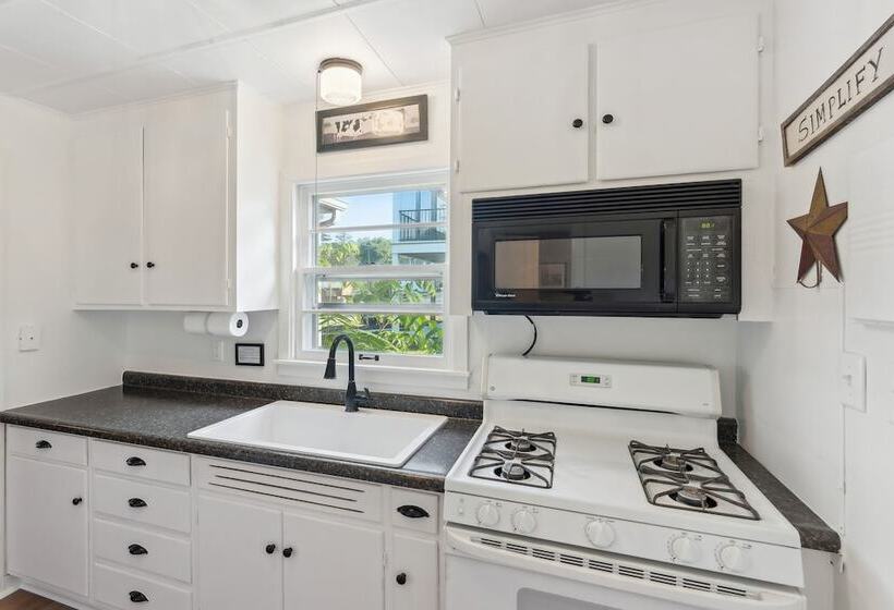 Delavan Retreat W/ Patio On Turtle Lake!