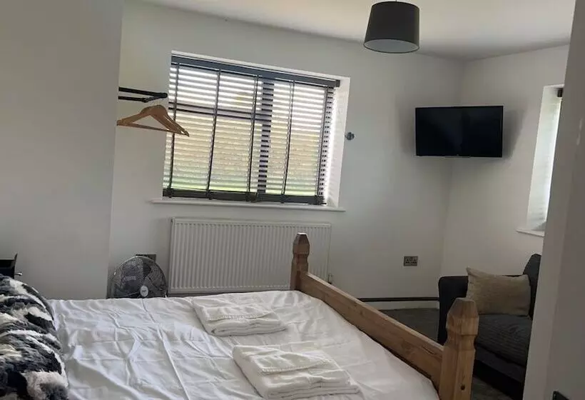 Maaseutuhotelli Beautiful 3 Bed Barn In Uttoxeter