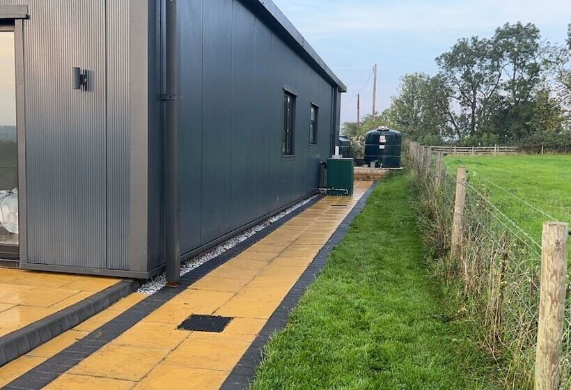 فندق ريفى Beautiful 3 Bed Barn In Uttoxeter