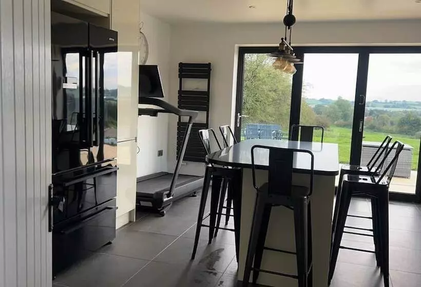 Maaseutuhotelli Beautiful 3 Bed Barn In Uttoxeter