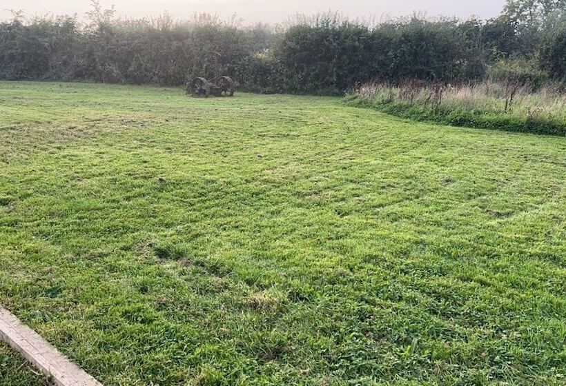 فندق ريفى Beautiful 3 Bed Barn In Uttoxeter