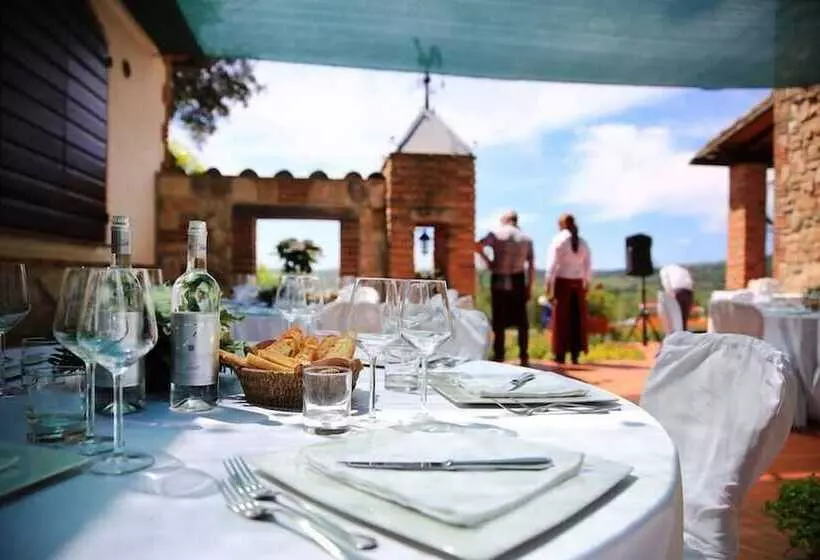 田舎風ホテル Poggio La Buca   Agriturismo