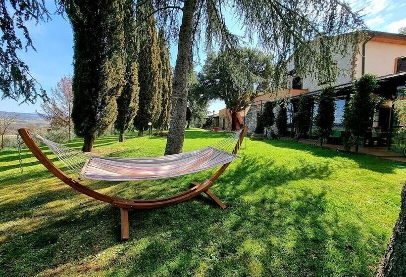 乡村酒店 Poggio La Buca Agriturismo