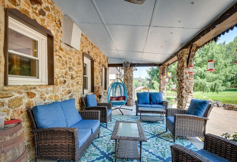 Missouri Castle W/ Private Lake, Pool & 100 Acres!