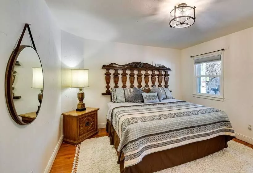 Missouri Castle W/ Private Lake, Pool & 100 Acres!