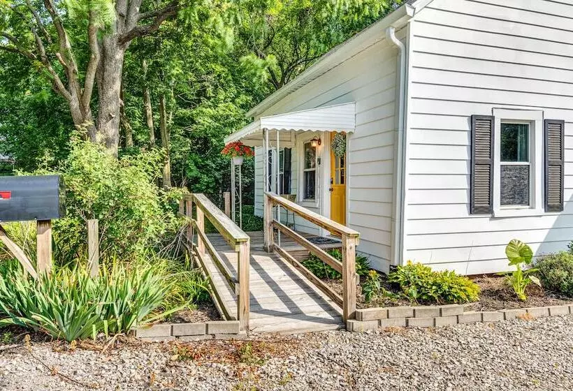 Peaceful Franklin Cottage ~ 1 Mi To Downtown!