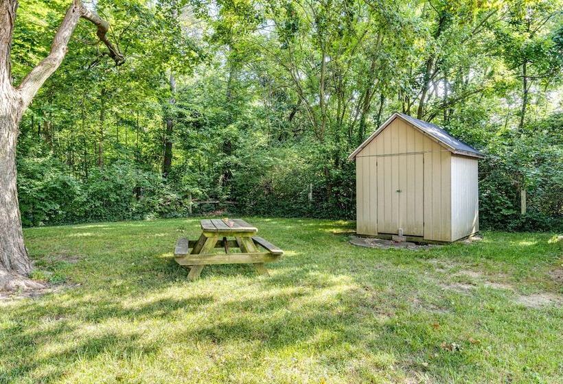 Peaceful Franklin Cottage ~ 1 Mi To Downtown!