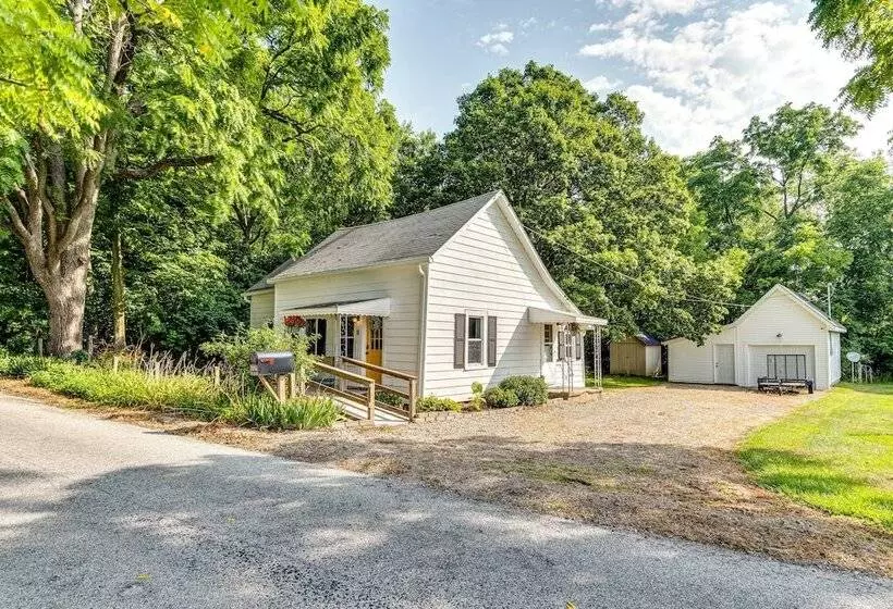 Peaceful Franklin Cottage ~ 1 Mi To Downtown!