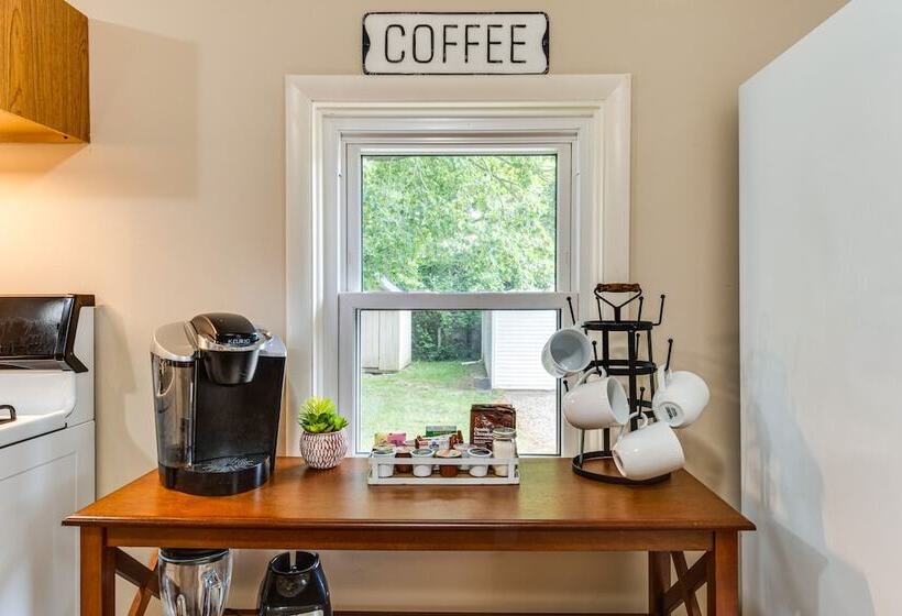 Peaceful Franklin Cottage ~ 1 Mi To Downtown!