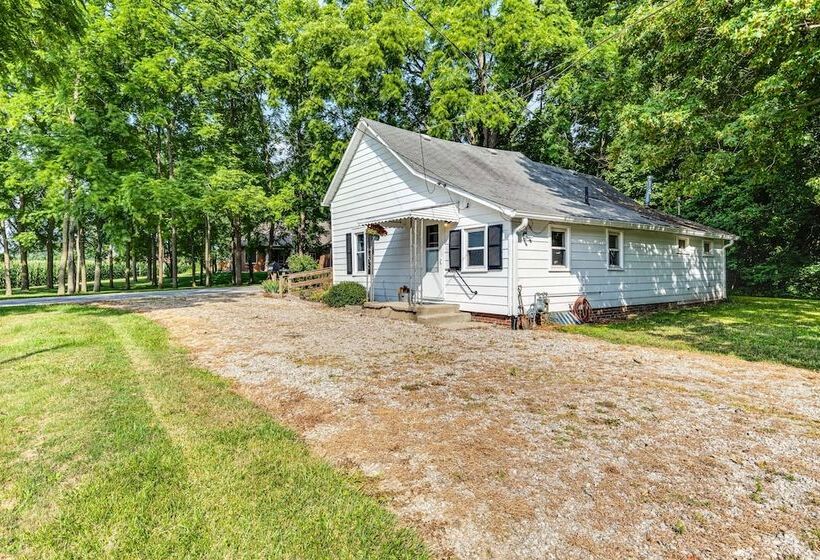 Peaceful Franklin Cottage ~ 1 Mi To Downtown!