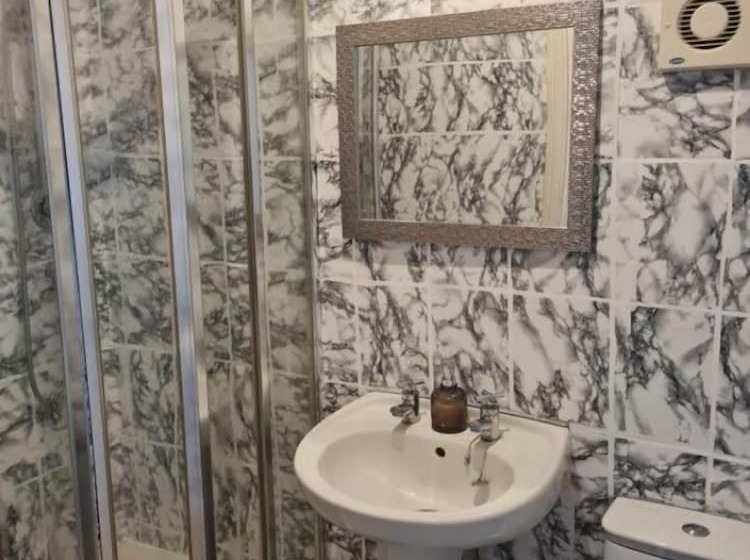 膳宿费 The Oast Guesthouse