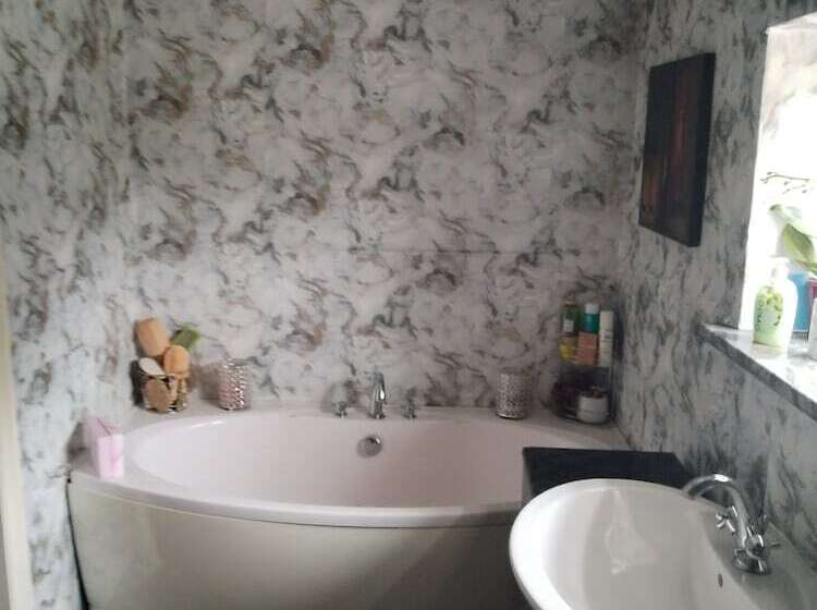 膳宿费 The Oast Guesthouse