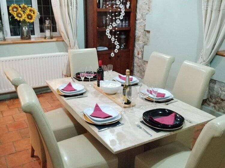 膳宿费 The Oast Guesthouse