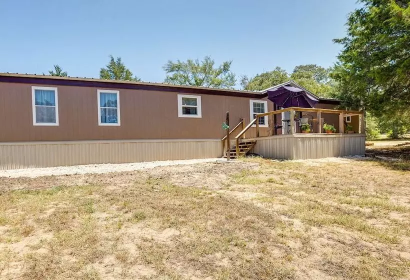 Secluded Rural Home In Normangee!