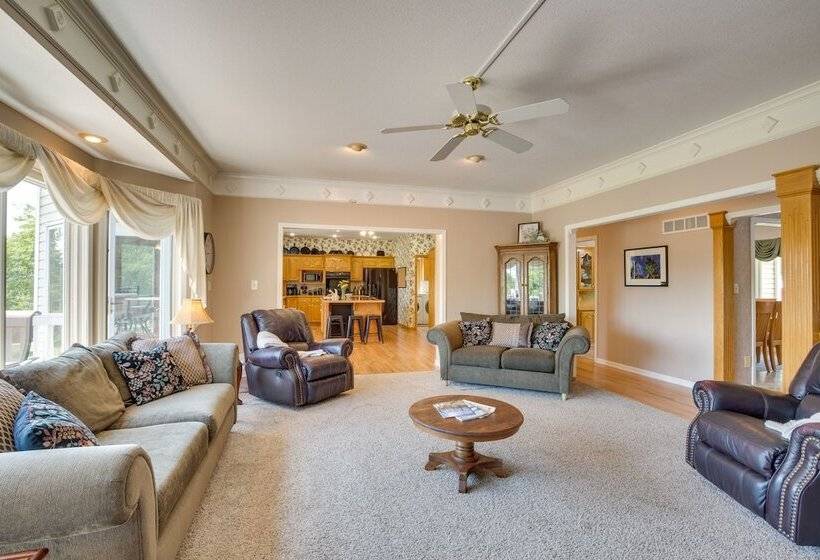 Country Living W/ Spacious Yard: Sibley Home!