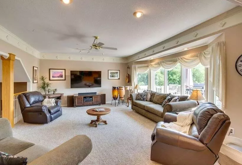 Country Living W/ Spacious Yard: Sibley Home!