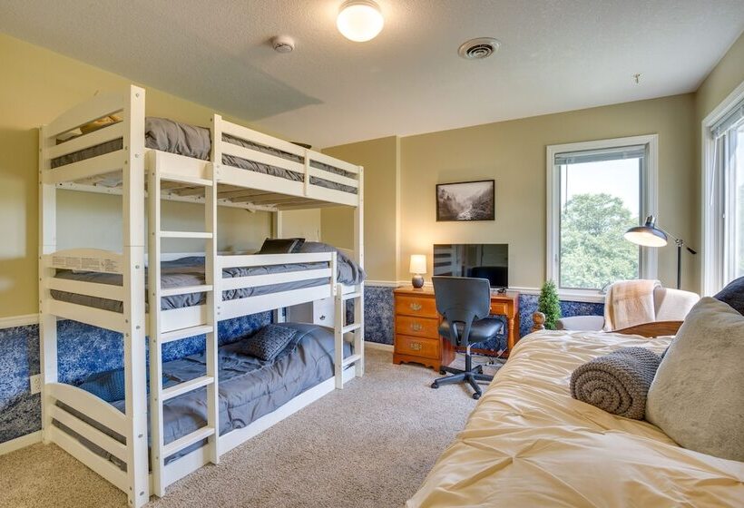 Country Living W/ Spacious Yard: Sibley Home!