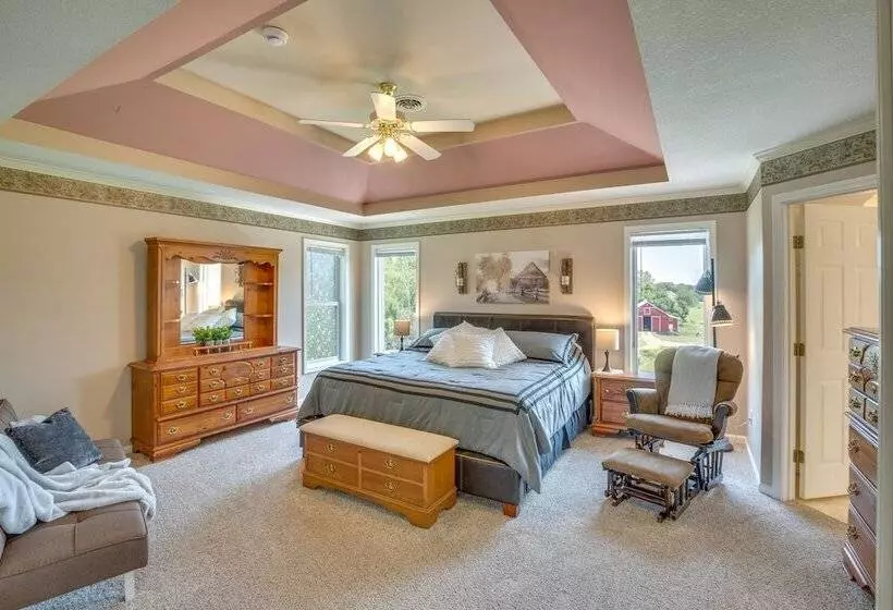 Country Living W/ Spacious Yard: Sibley Home!