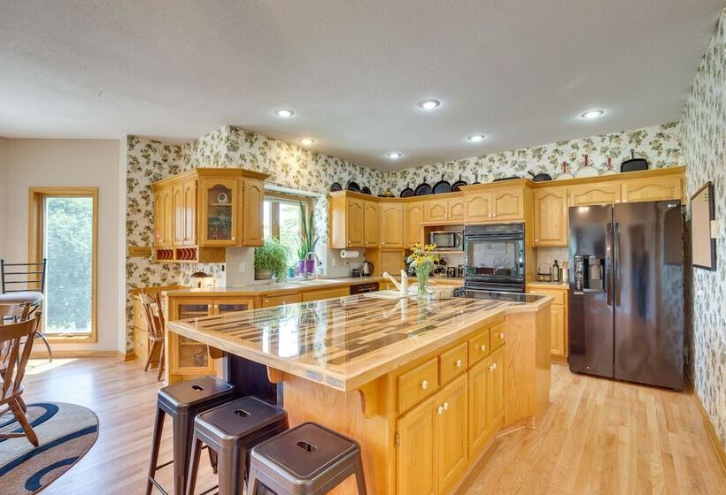 Country Living W/ Spacious Yard: Sibley Home!