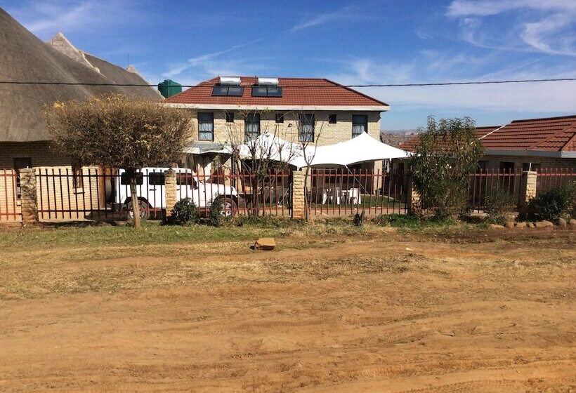 هاستل Motlejoa Guest House