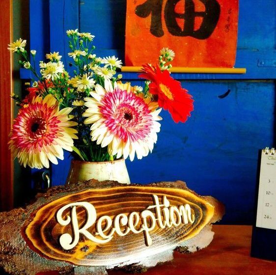 Da Lach Foodie Hostel