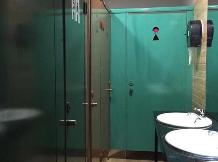 Da Lach Foodie Hostel