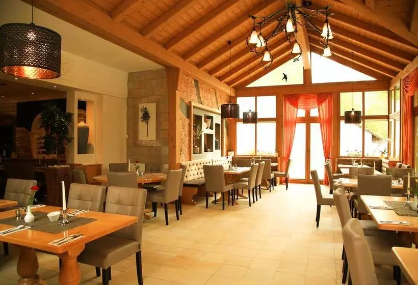 ホテル -restaurant Föhren-hof