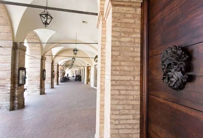 簡易ホテル Palazzo Gentili