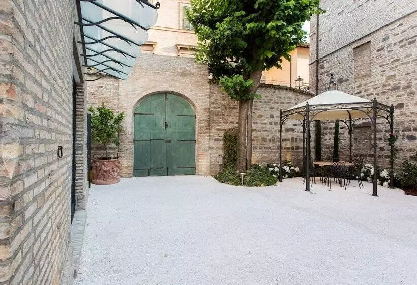 簡易ホテル Palazzo Gentili