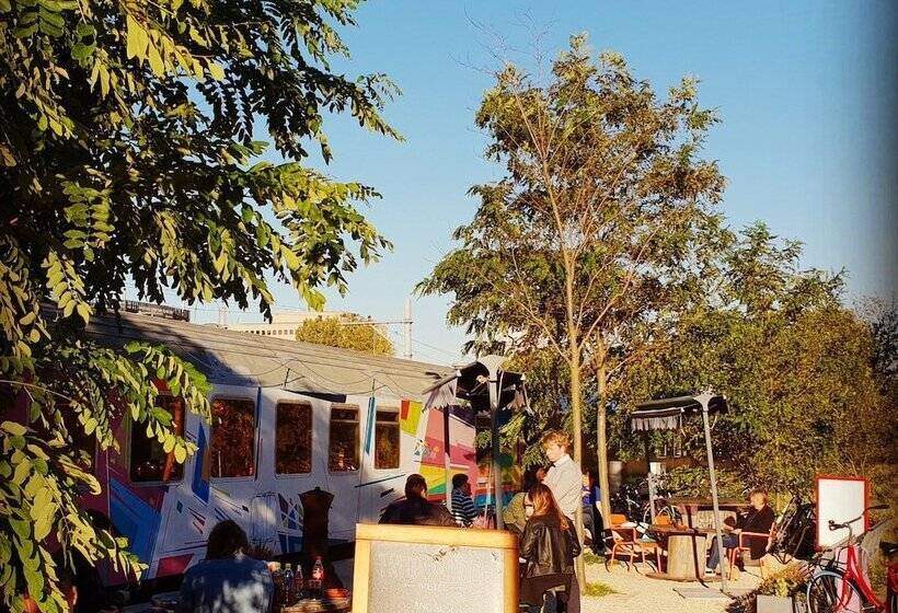 פונדק Train Lodge Amsterdam