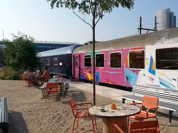 簡易ホテル Train Lodge Amsterdam