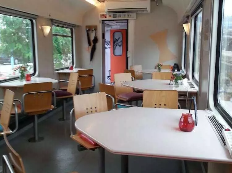 簡易ホテル Train Lodge Amsterdam