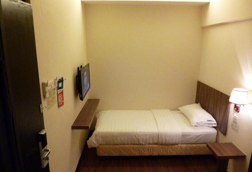 9 Square Hotel   Bangi